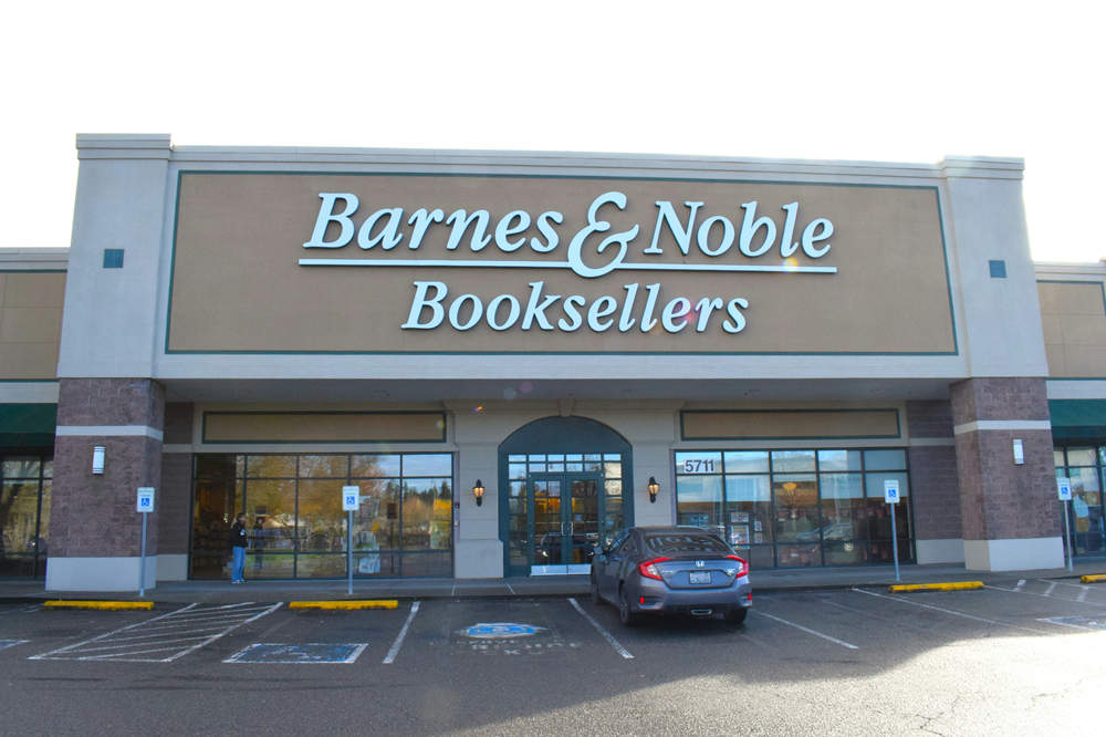 is barnes and noble open