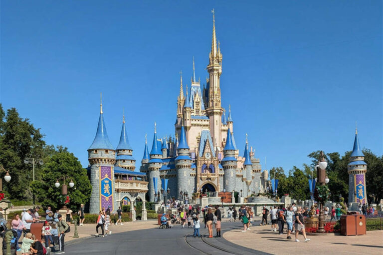 is disney world open today