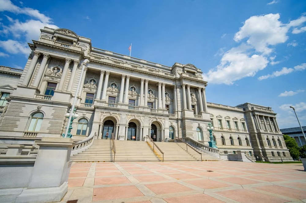 is the library of congress open to the public